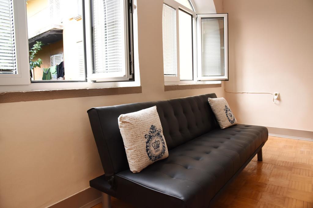 Downtown Apartment Korina Zára Kültér fotó
