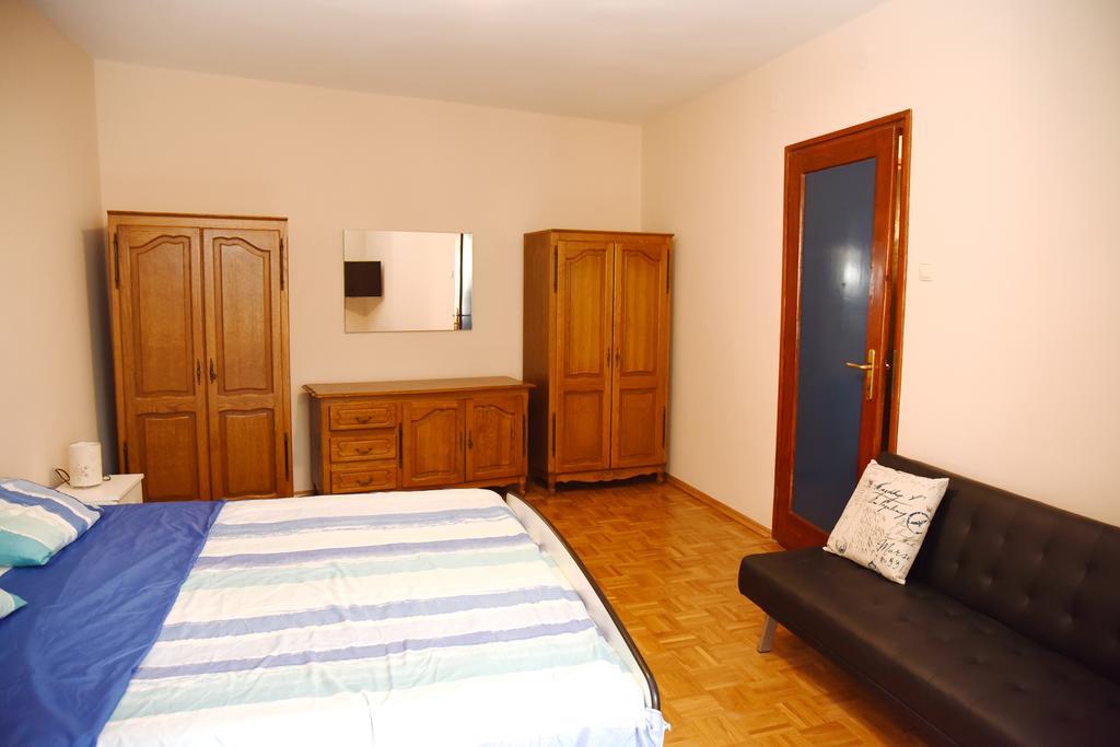 Downtown Apartment Korina Zára Kültér fotó