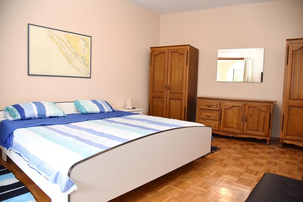Downtown Apartment Korina Zára Kültér fotó