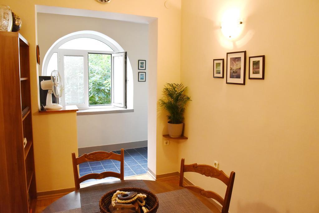 Downtown Apartment Korina Zára Kültér fotó