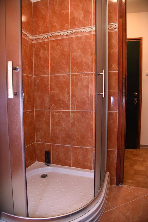 Downtown Apartment Korina Zára Kültér fotó