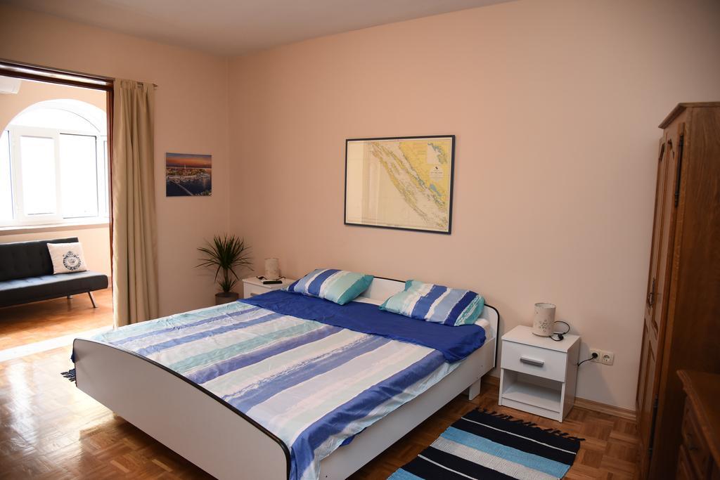 Downtown Apartment Korina Zára Kültér fotó
